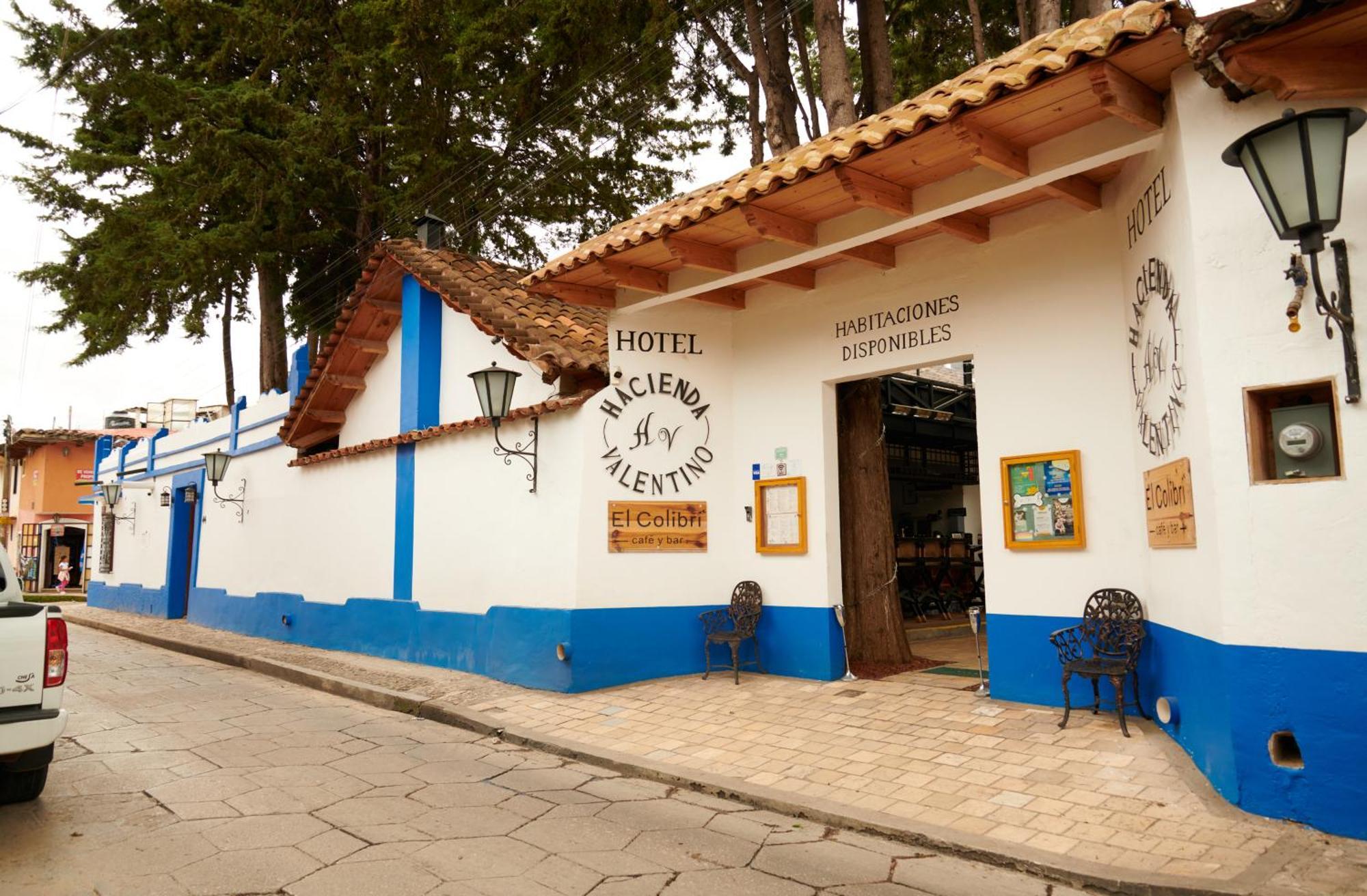ホテル Hacienda Valentino San Cristóbal de Las Casas エクステリア 写真